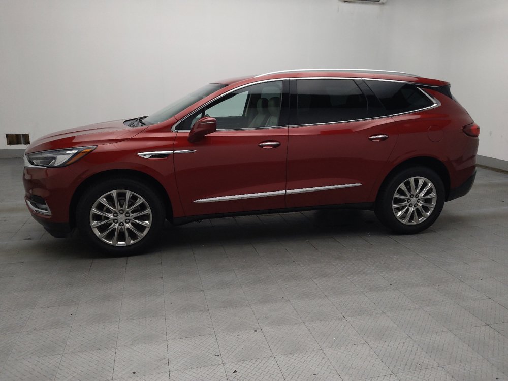 Used 2018 Buick Enclave Premium w/ Experience Buick Package FWD image 2