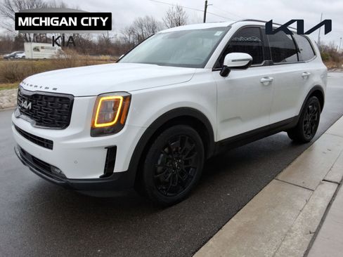 Used 2022 Kia Telluride SX w/ SX Prestige Package image 1