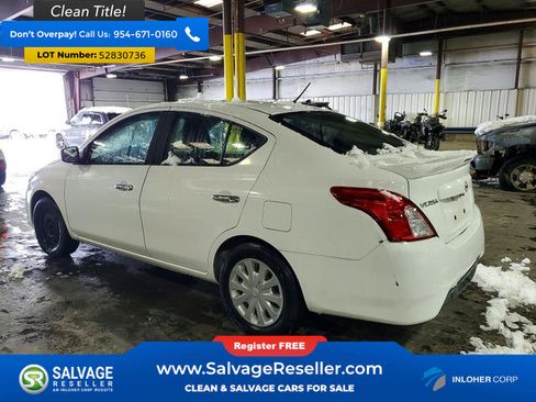 Used 2019 Nissan Versa SV FWD image 3