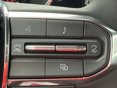 New 2026 GMC Canyon Elevation w/ Convenience Package image 27