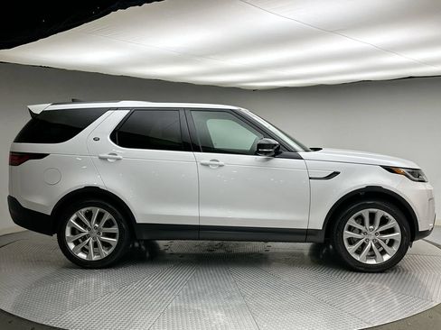 New 2026 Land Rover Discovery S AWD/4WD image 4