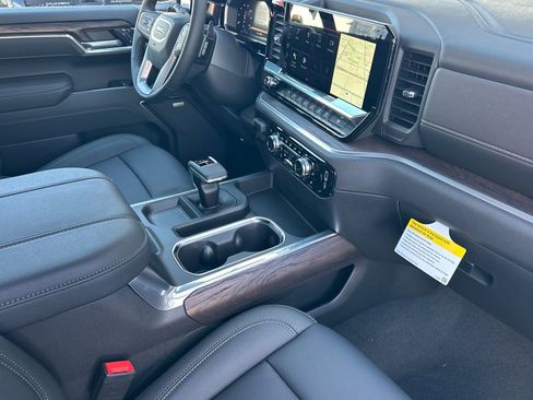 New 2026 GMC Sierra 1500 SLT w/ SLT Premium Plus Package image 14