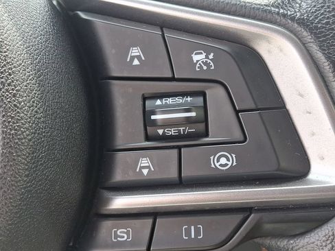 Used 2021 Subaru Crosstrek 2.0i Premium AWD/4WD image 22