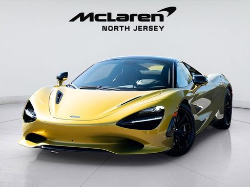 New 2026 McLaren 750S Spider RWD image 3