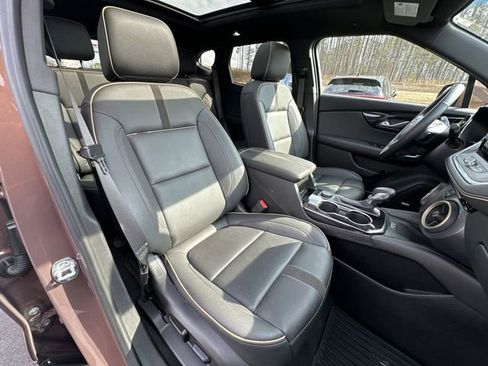 Certified 2024 Chevrolet Blazer Premier image 29