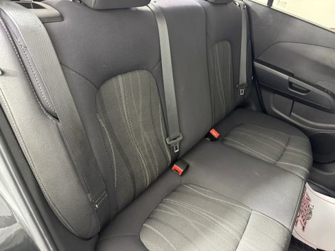 Used 2015 Chevrolet Sonic LT FWD image 31