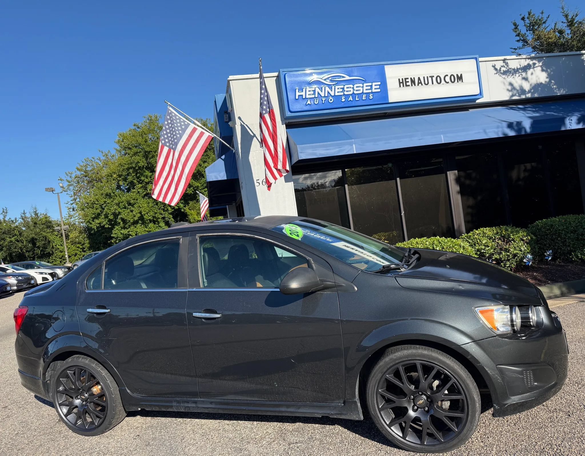 Used 2015 Chevrolet Sonic LTZ w/ Dusk Package FWD image 13