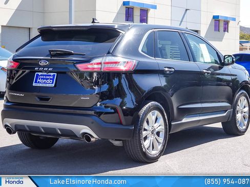 Used 2024 Ford Edge Titanium image 9