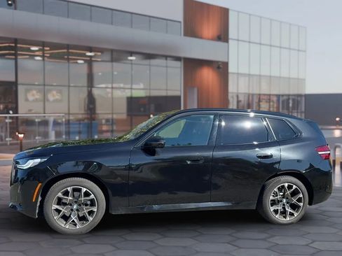 Used 2025 BMW X3 xDrive30 w/ Premium Package AWD/4WD image 3
