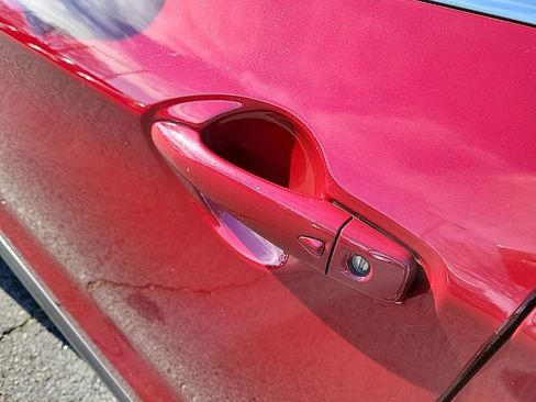 Used 2020 Nissan Rogue Sport SV w/ Technology Package image 8