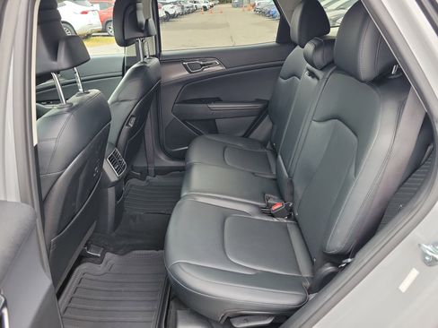 Certified 2023 Kia Sportage SX image 16