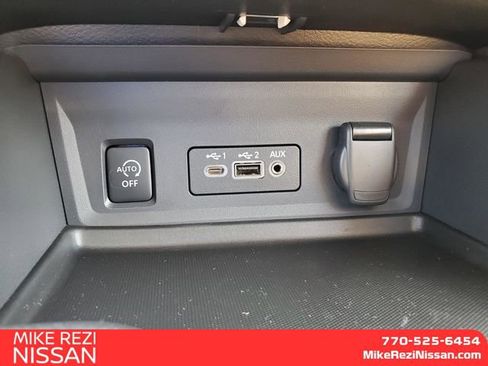 New 2025 Nissan Sentra SV w/ SV Premium Package image 18