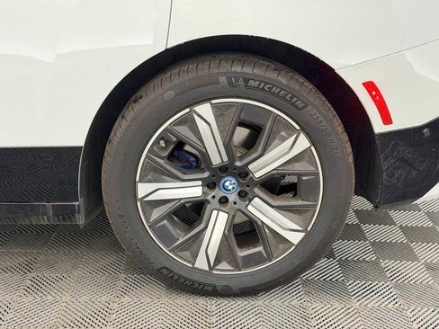 Used 2023 BMW iX xDrive50 w/ Sport Package image 14