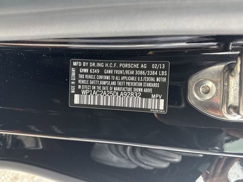 Used 2013 Porsche Cayenne Turbo AWD/4WD image 28