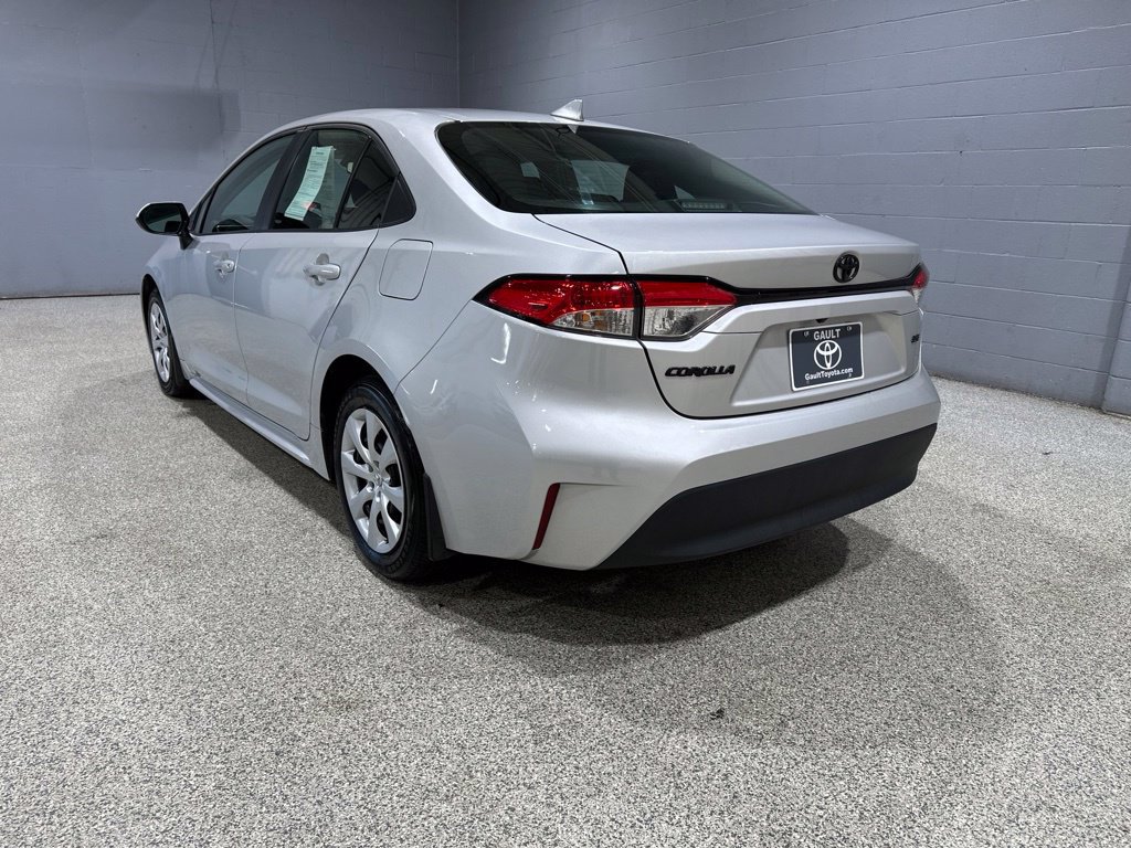 Used 2024 Toyota Corolla LE FWD image 5