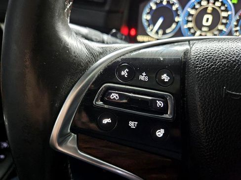 Used 2015 Cadillac Escalade ESV Luxury image 24
