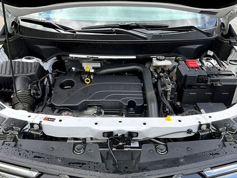 Used 2025 Chevrolet Equinox LT FWD image 22