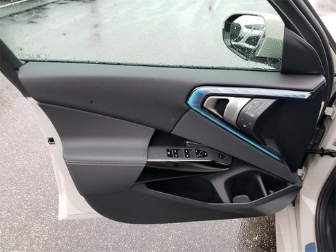 New 2026 BMW X3 xDrive30 image 10