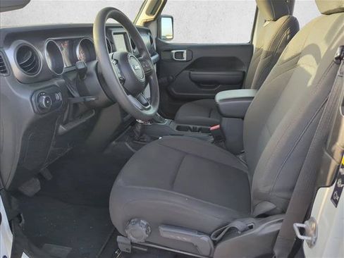 Used 2023 Jeep Wrangler Sport AWD/4WD image 7
