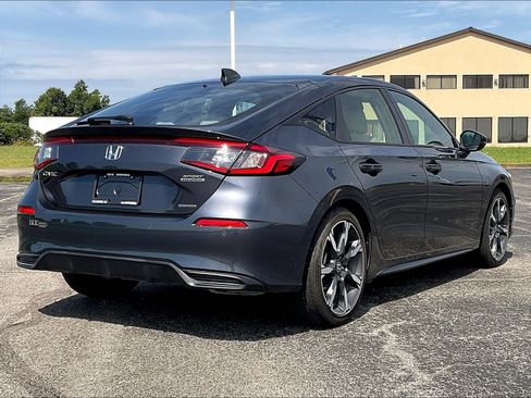 Certified 2025 Honda Civic Sport Touring image 2