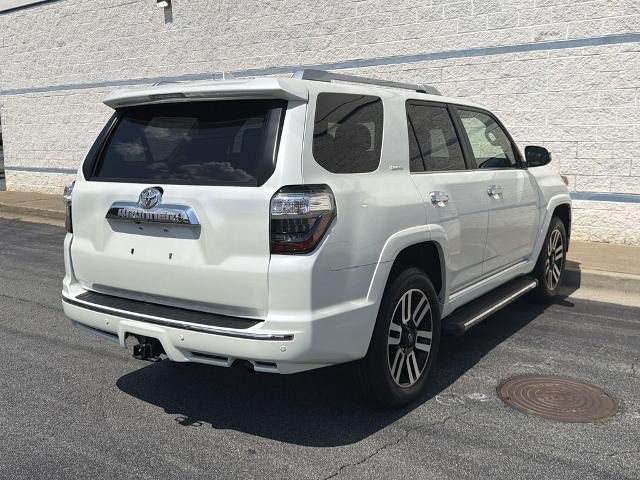 Used 2022 Toyota 4Runner Limited AWD/4WD image 7