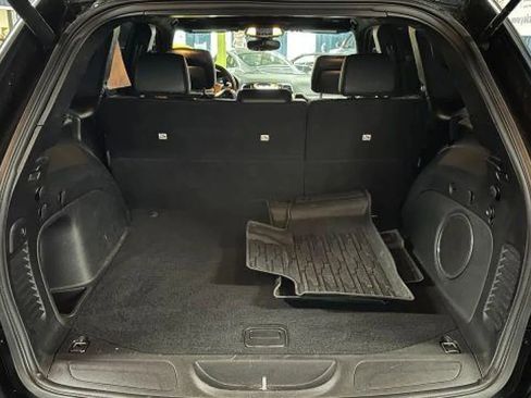 Used 2021 Jeep Grand Cherokee Limited w/ Sun & Sound Group image 44