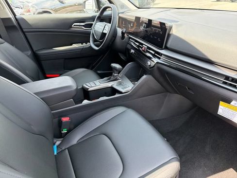 New 2026 Kia Sportage EX w/ EX Panorama Roof Package FWD image 21
