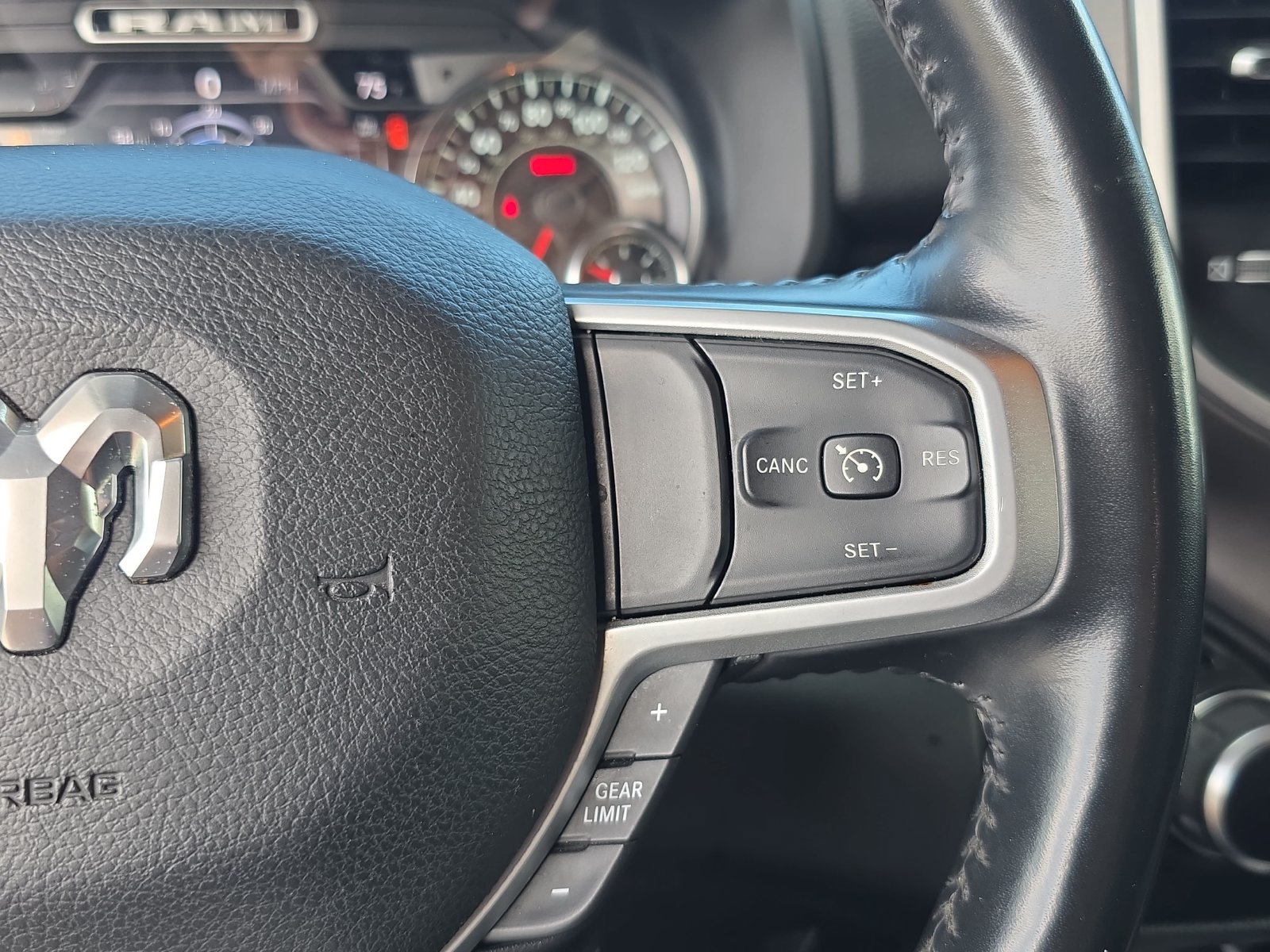 Used 2021 RAM 1500 Big Horn AWD/4WD image 16