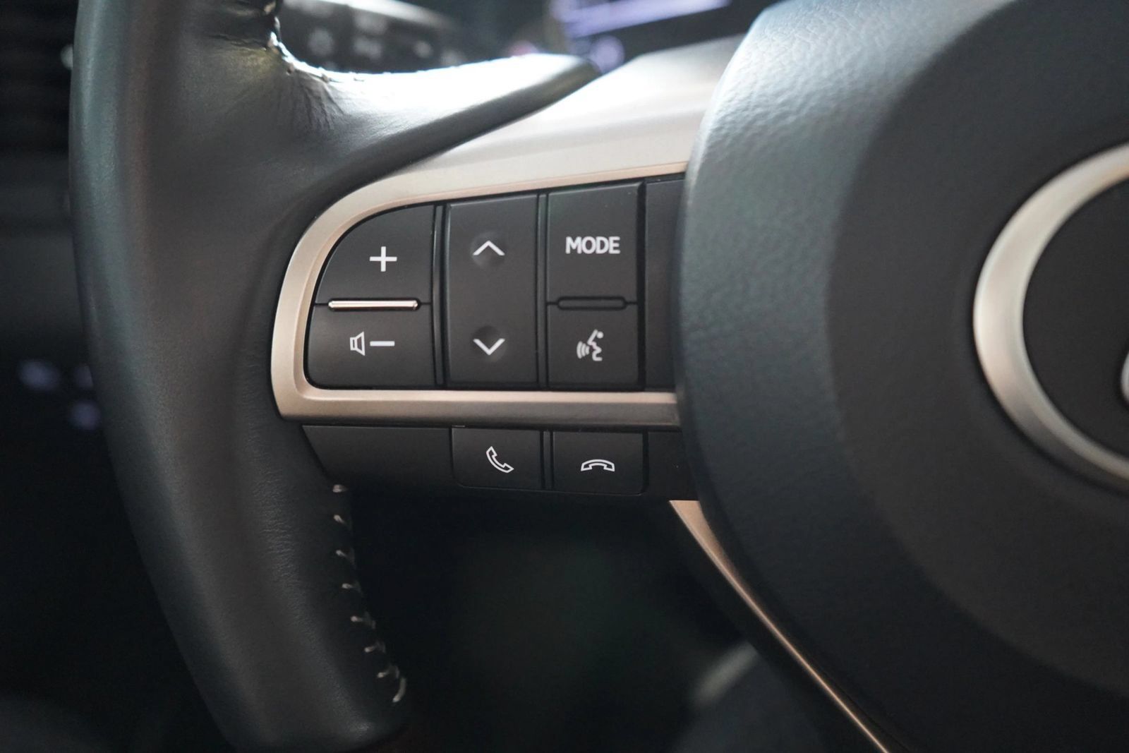 Used 2019 Lexus RX 350L FWD image 10