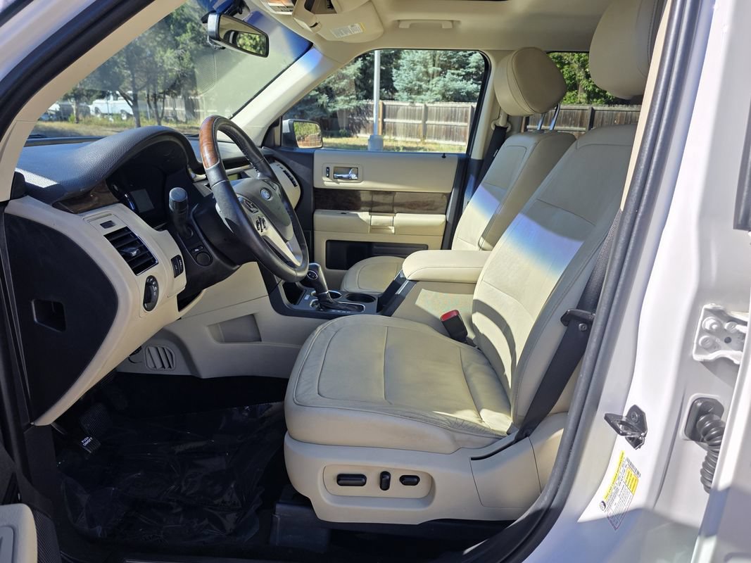 Used 2014 Ford Flex Limited w/ Equipment Group 301A AWD/4WD image 15