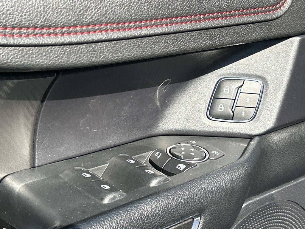 Used 2019 Ford Expedition Limited w/ Equipment Group 303A AWD/4WD image 23