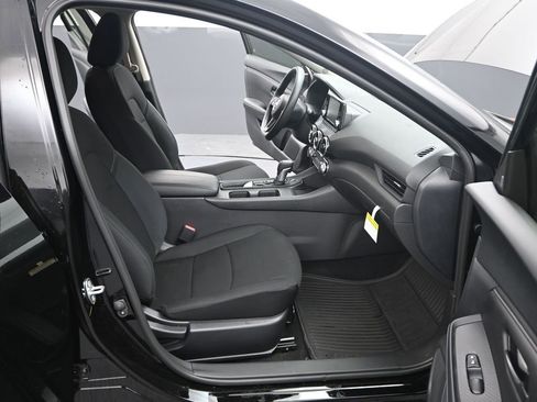 Certified 2025 Nissan Sentra S image 22