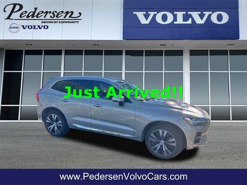 Used 2022 Volvo XC60 T8 Inscription AWD/4WD image 1