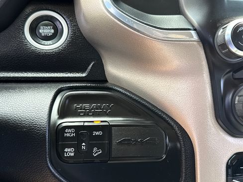 Used 2022 RAM 2500 Laramie AWD/4WD image 30