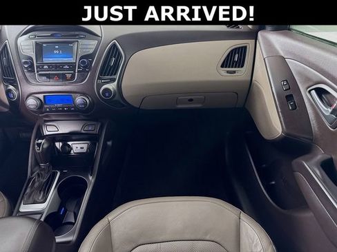 Used 2015 Hyundai Tucson Limited image 34