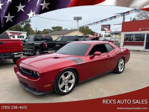 Used 2009 Dodge Challenger R/T image 1
