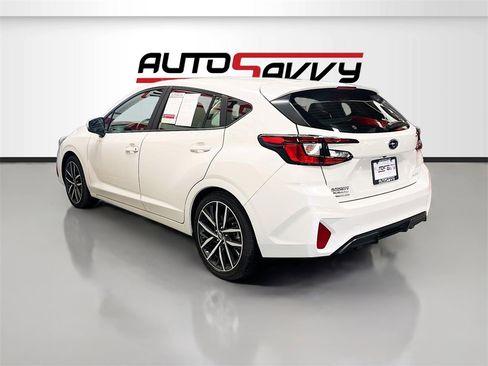 Used 2024 Subaru Impreza 2.0i Sport image 5