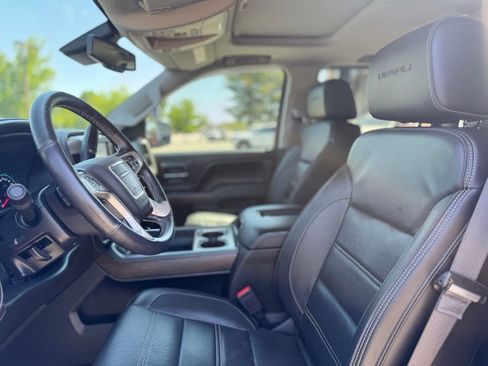 Used 2017 GMC Sierra 1500 Denali AWD/4WD image 12