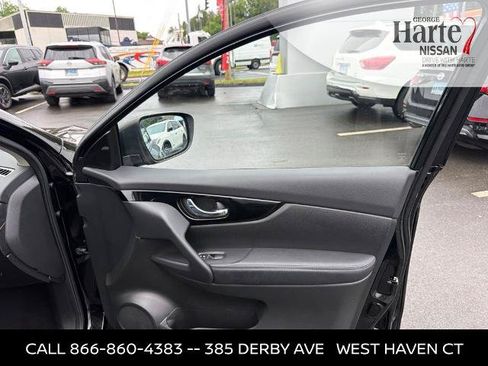 Certified 2020 Nissan Rogue Sport SV AWD/4WD image 26