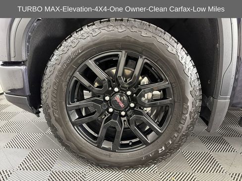 Used 2025 GMC Sierra 1500 Elevation image 9