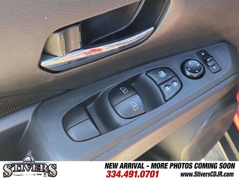 Used 2023 Nissan Kicks SV FWD image 20