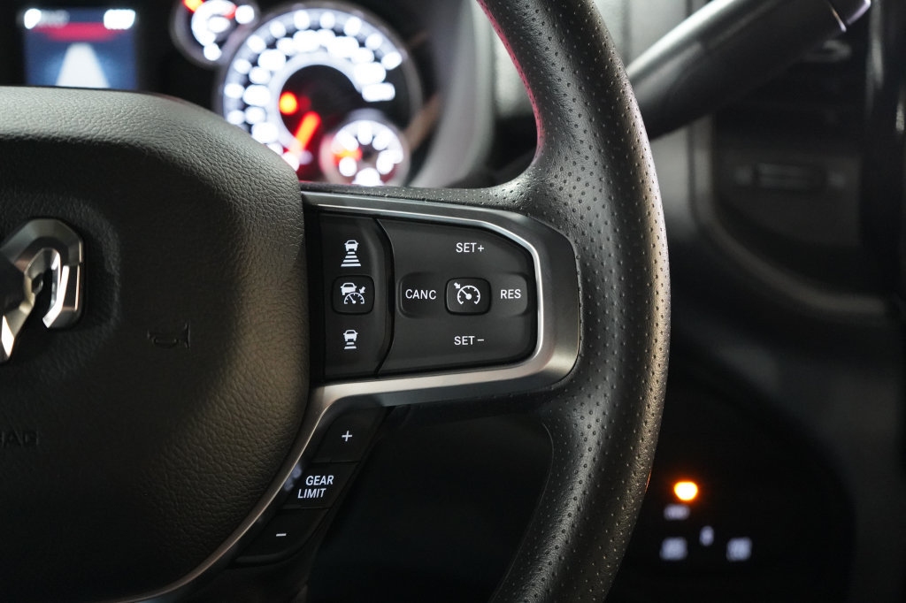 New 2027 RAM 3500 Tradesman AWD/4WD image 12