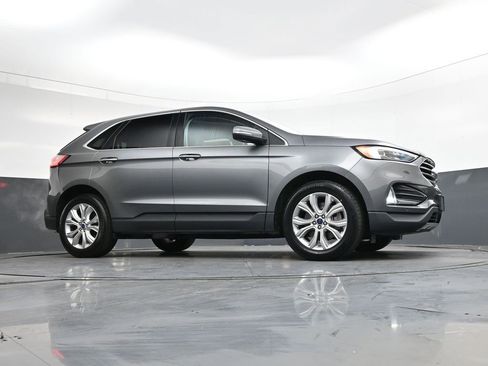 Used 2022 Ford Edge Titanium w/ Equipment Group 301A image 36