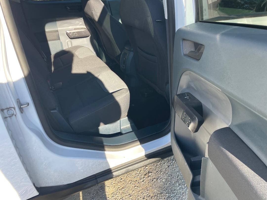 Used 2023 Ford Maverick XL FWD image 13