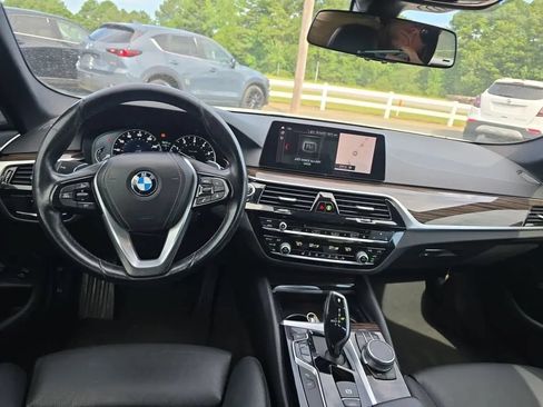 Used 2019 BMW 540i w/ Convenience Package RWD image 13