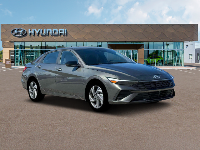 New 2025 Hyundai Elantra SEL w/ Cargo Package FWD image 11