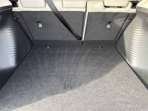 Used 2026 Honda HR-V EX-L image 10