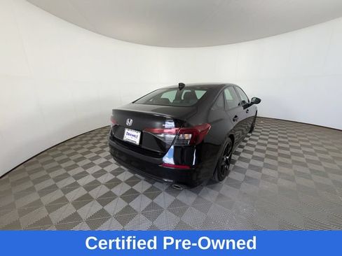 Used 2025 Honda Civic Sport image 4