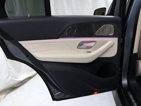 Used 2020 Mercedes-Benz GLE 350 4MATIC image 27