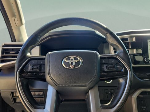 Used 2022 Toyota Tundra SR5 RWD image 12